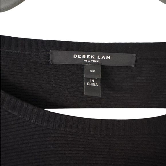 Derek Lam Asymmetrical Black Ribbed Top size Small - Picture 4 of 7